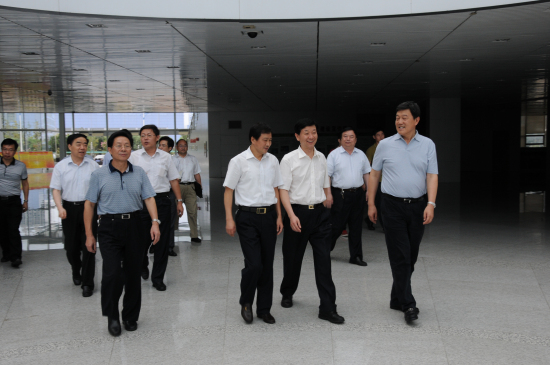 江苏:张卫国到淮安调研经济社会发展与人大工