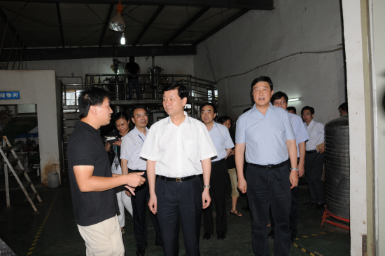 江苏:张卫国到淮安调研经济社会发展与人大工