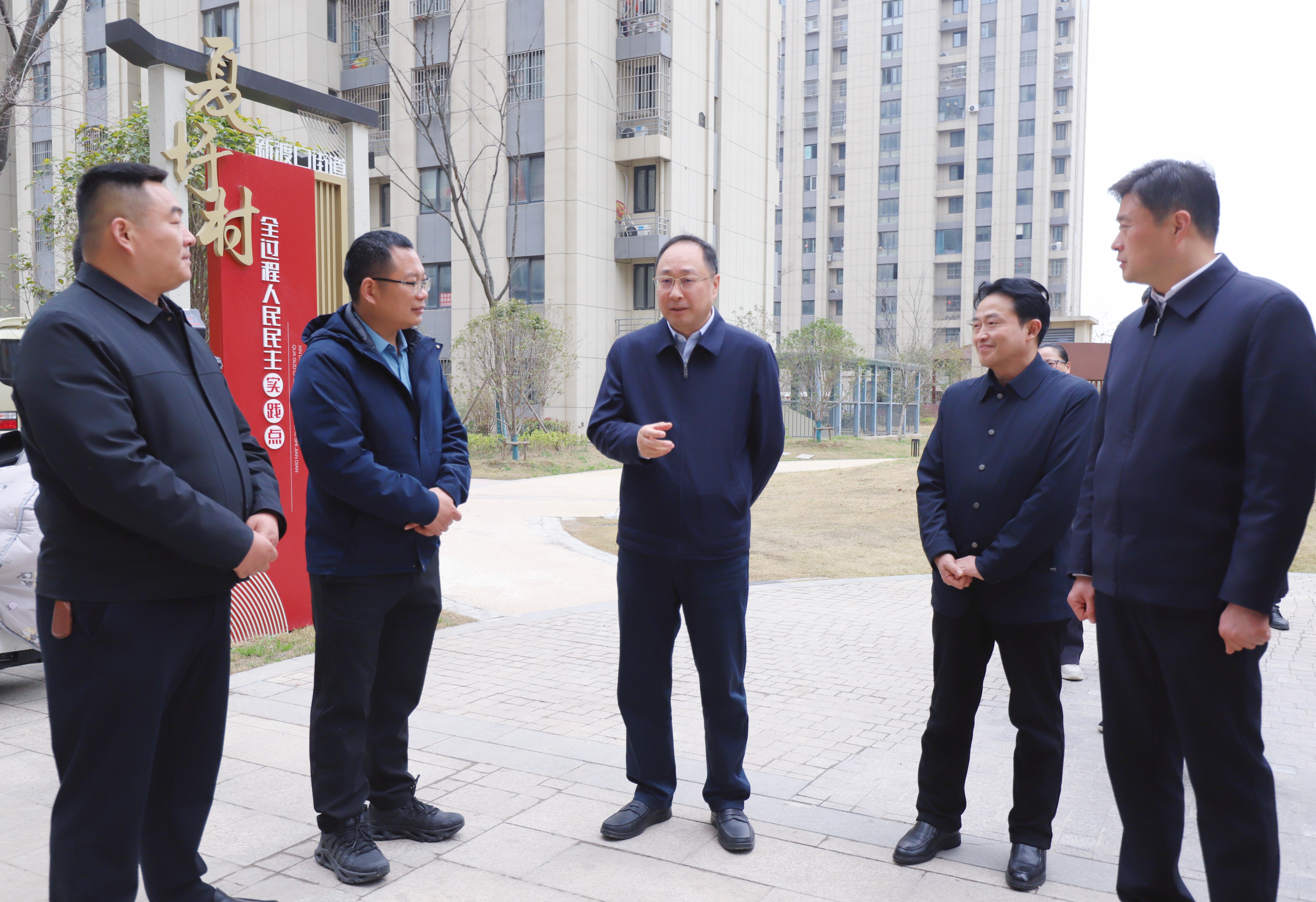 周青调研淮阴区人大工作