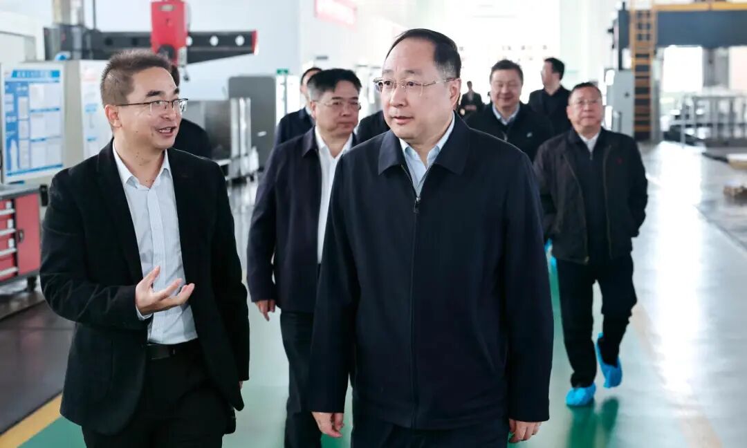 周青调研经开区人大工作