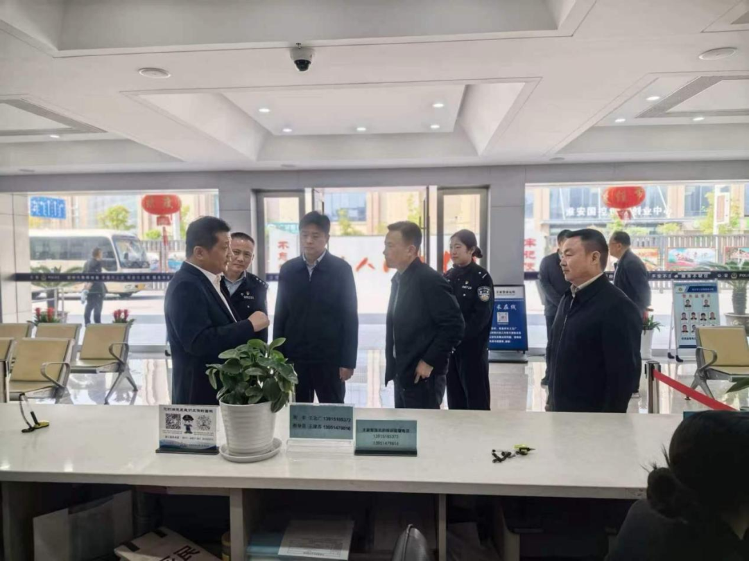 市人大常委会开展基层治理立法调研