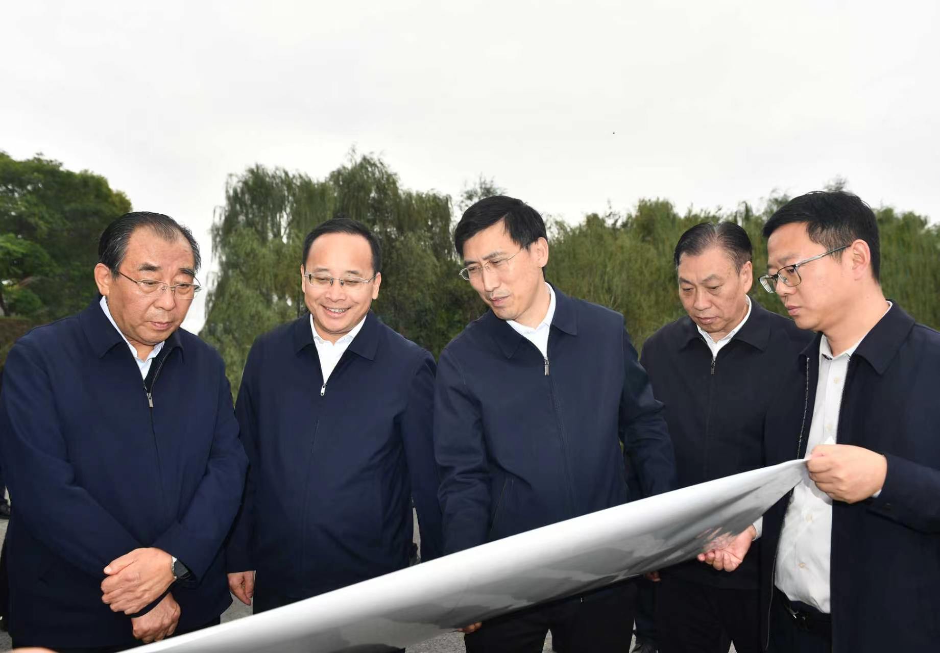 全国人大宪法法律委、常委会法工委调研组来淮开展水...